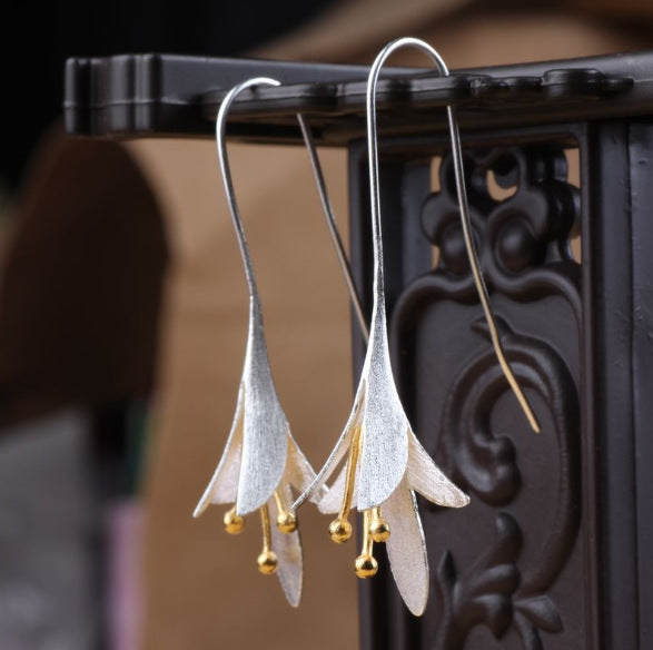 The Flora Arc | Sterling Silver 925 Linear Petal Droplets 🪞🦢