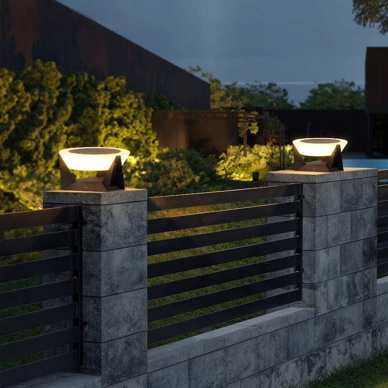 The Solar Pillar Lamp | Sustainable Zen ☀ 🛋