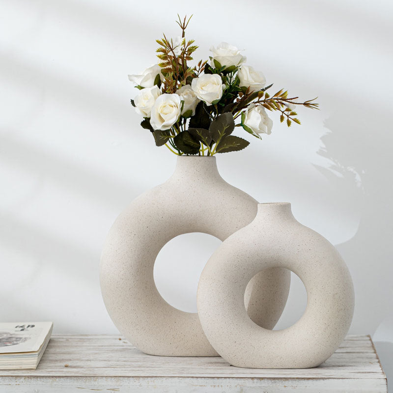 🏺 The Sculpt-Void: New Style Biscuit Frosted Particle Vase